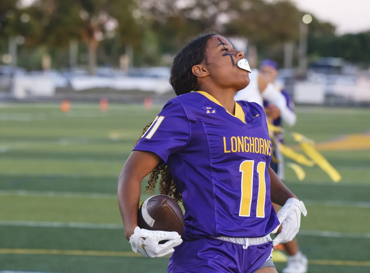 Flag Football District Thriller as Sumner Defeats South Shore Rival Lennard in District Semifinal Lennard Longhorns Advance to State Playoffs with at-large Bid