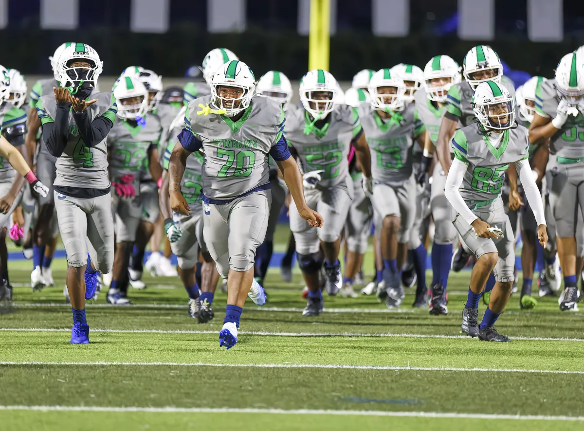 Lennard Claims First District Championship for Football with Win over Durant Sumner Gets District Win to Keep Playoff Hopes Alive; Morgan also Gets District Win