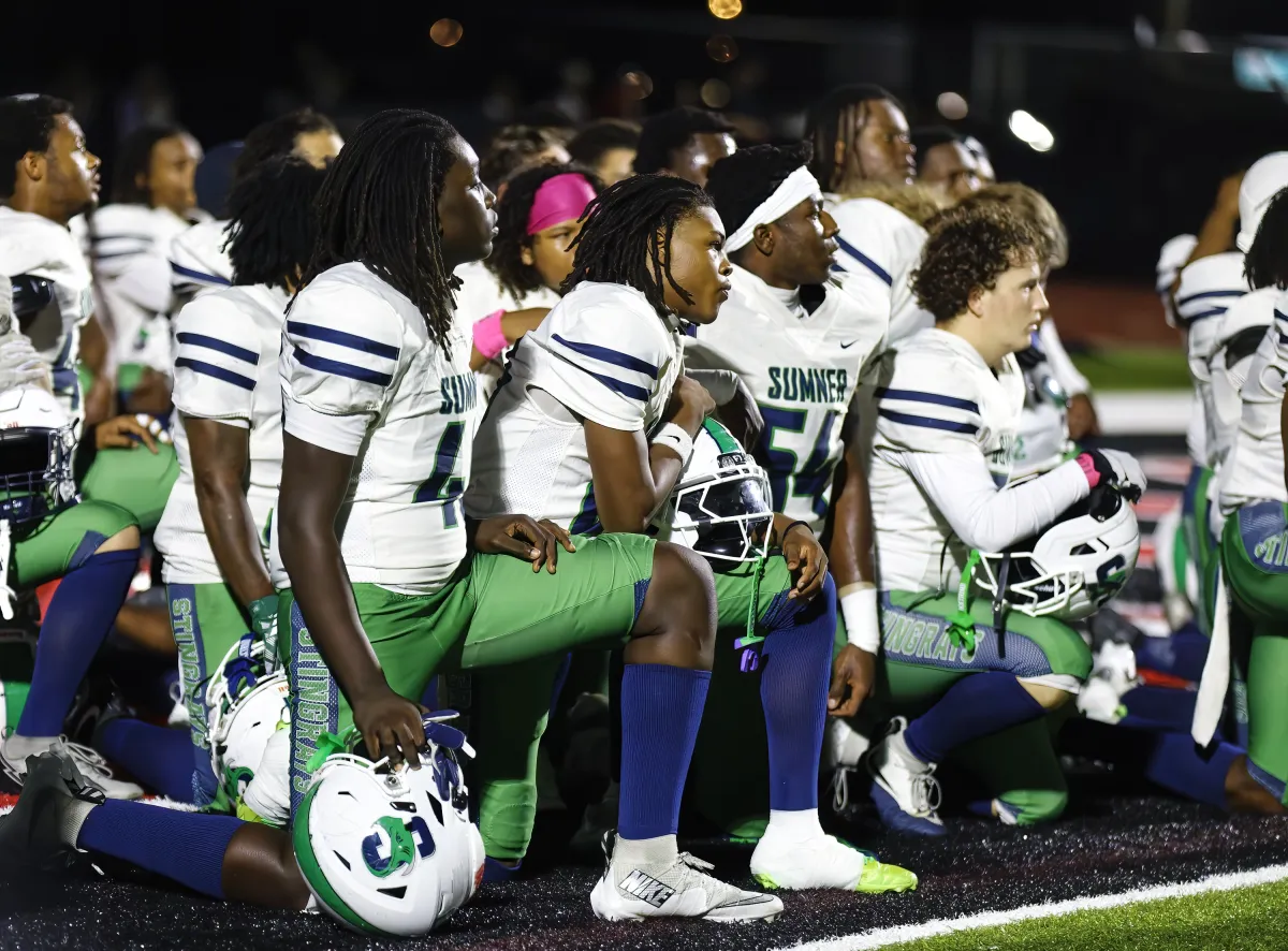 South Shore Football Regular Season Winds to a Close Lennard Awaits First-Round Opponent; Sumner and East Bay Look for At-Large Bids