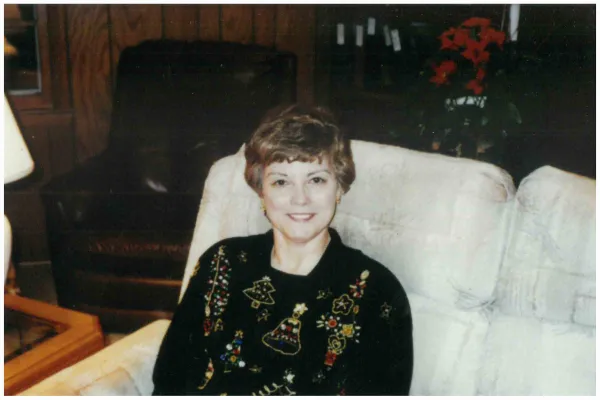 Suzanne Mary Bartz White