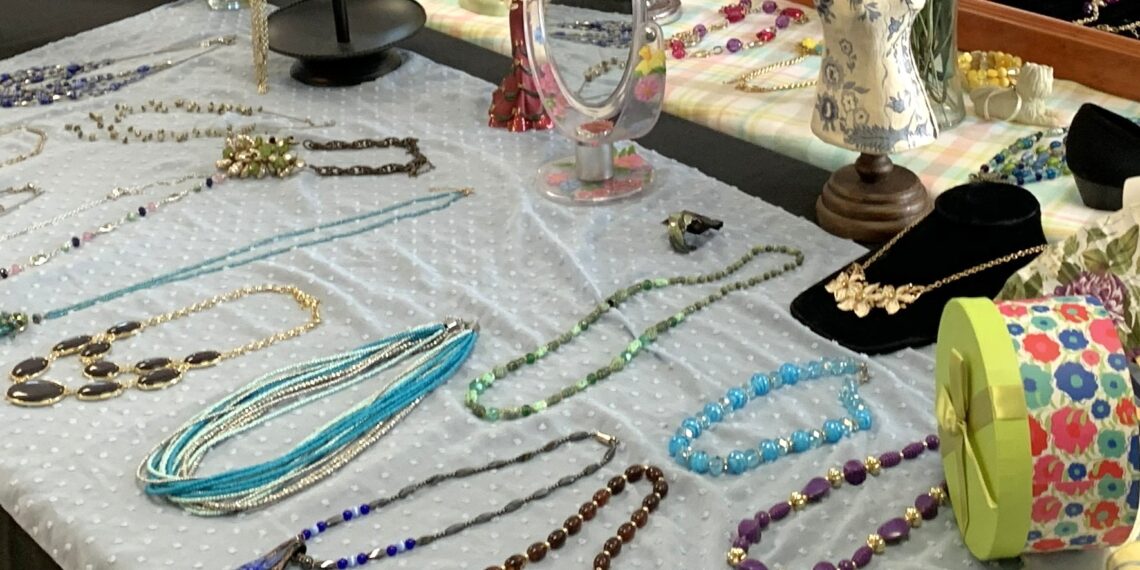 Divine Thrift Shop blends boutique vibe, bargain pricing