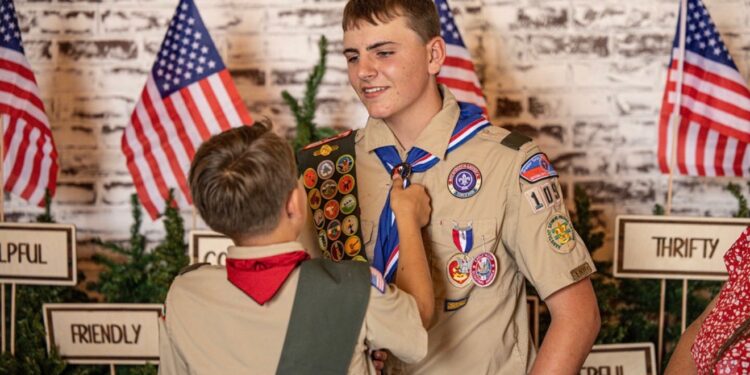 Riverview Marine Corps detachment salutes young Eagle Scout as family tradition grows